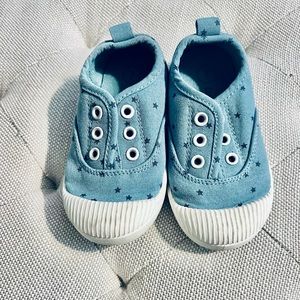 🎉HP🎉Cat & Jack 7c sneakers